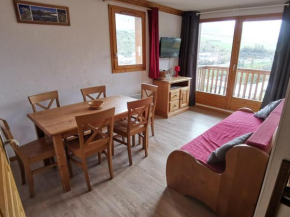 Appart 6 pers avec piscine, skis, ascenseur à Lanslebourg - FR-1-508-93
